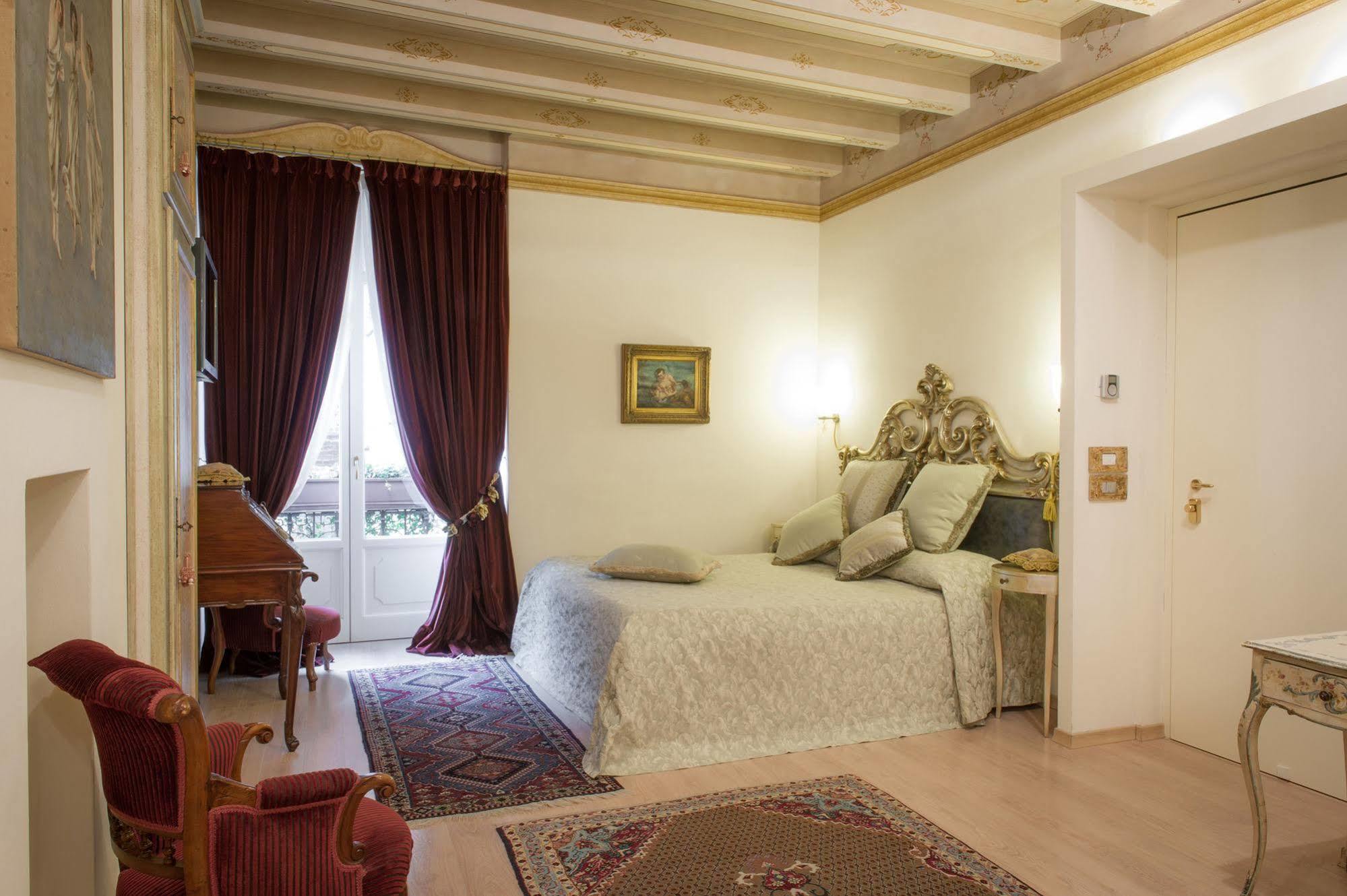 La Corte Di Giulietta Βερόνα Εξωτερικό φωτογραφία
