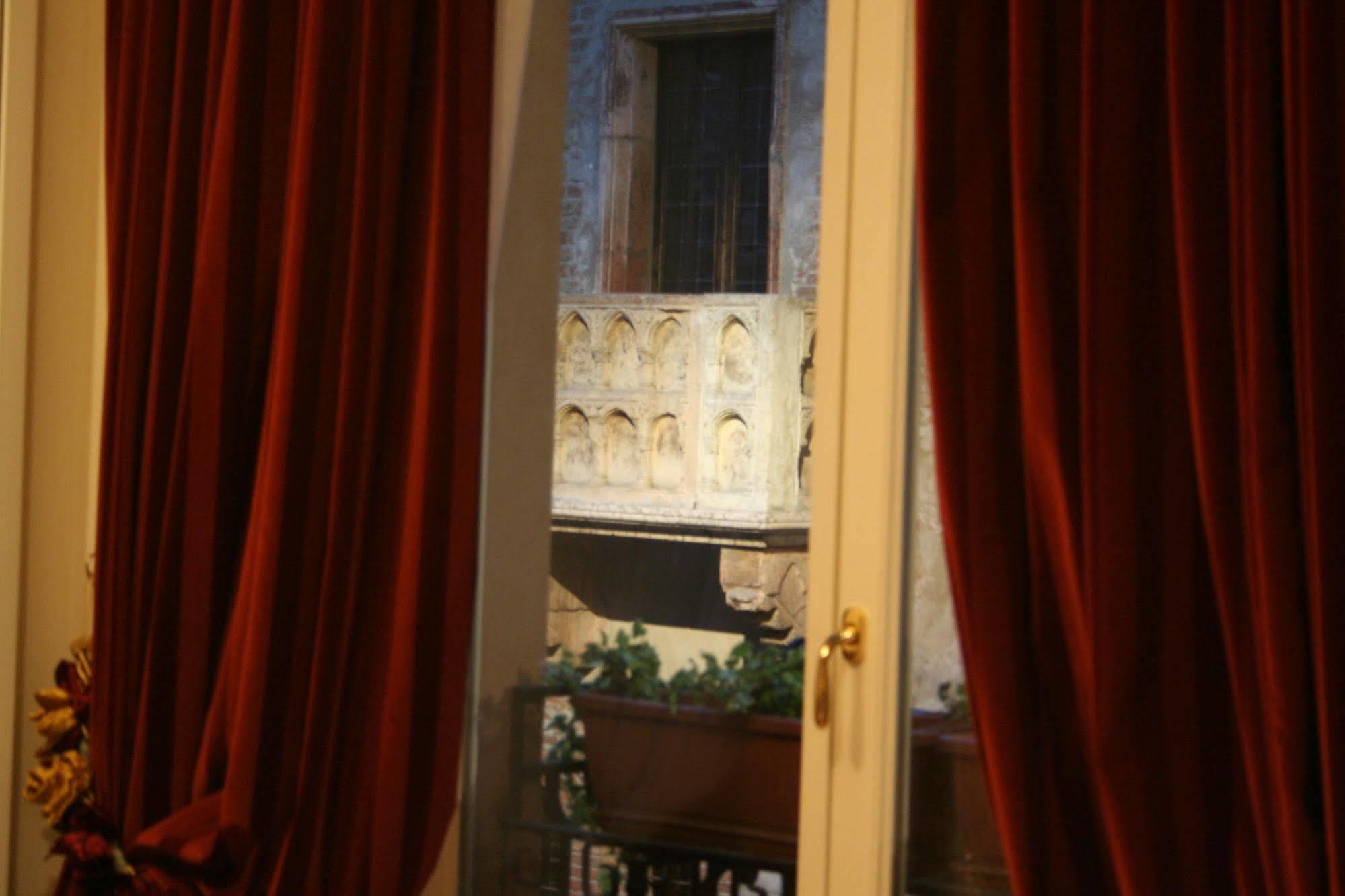 La Corte Di Giulietta Βερόνα Εξωτερικό φωτογραφία