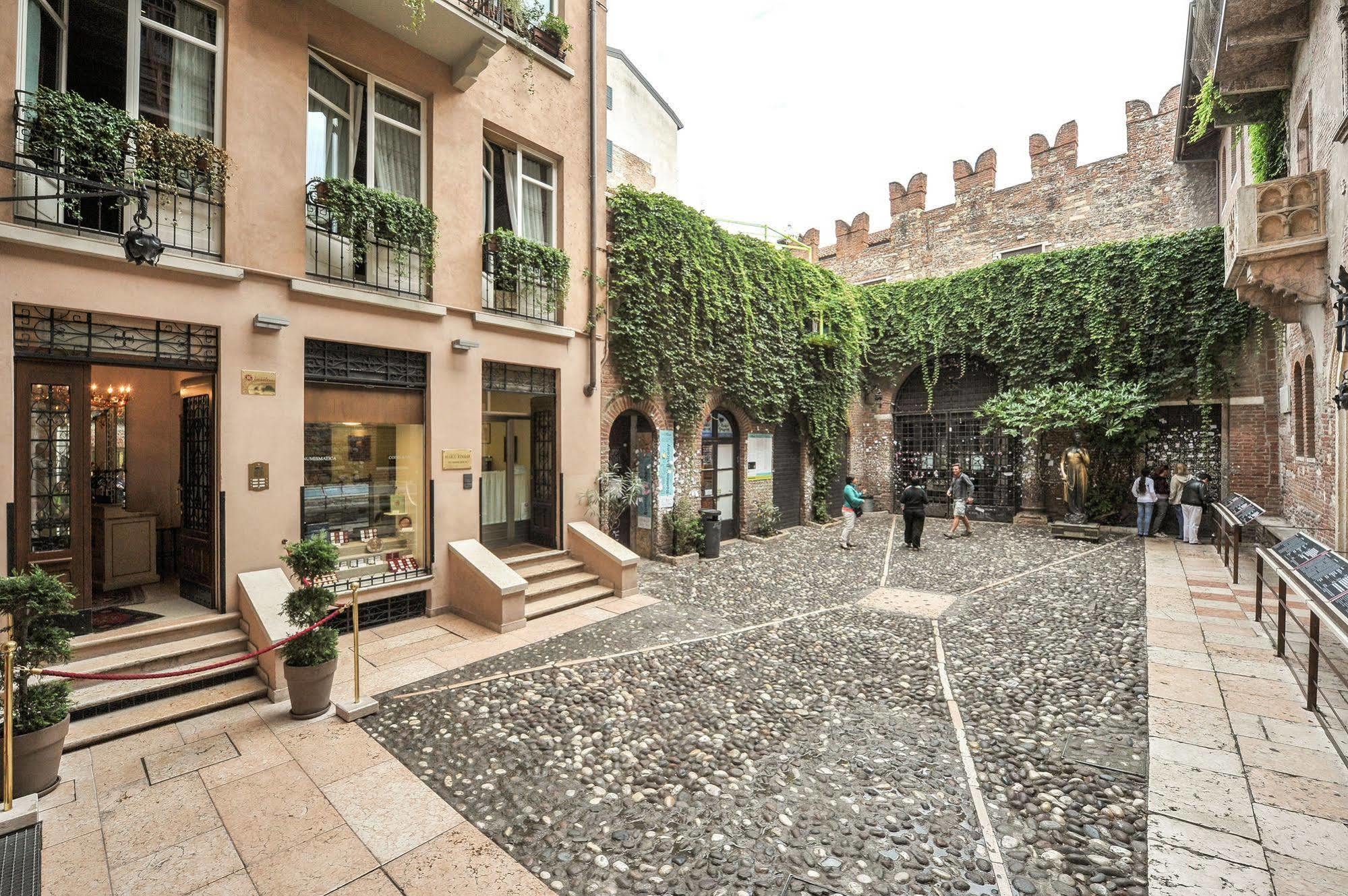 La Corte Di Giulietta Βερόνα Εξωτερικό φωτογραφία